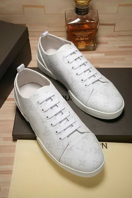 LV Fashion Casual Shoes Men--056